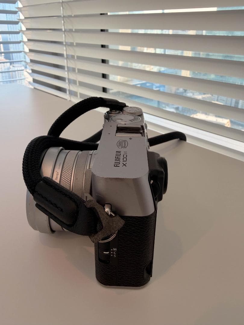 フジフイルム FUJIFILM X100VI デジタルカメラ【中古｜おまけ多数】