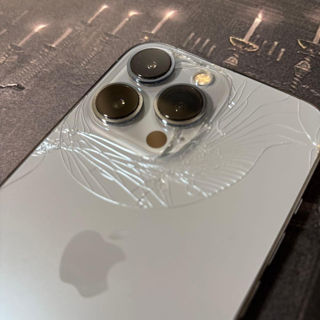 Apple iPhone 13 Pro シエラブルー本体