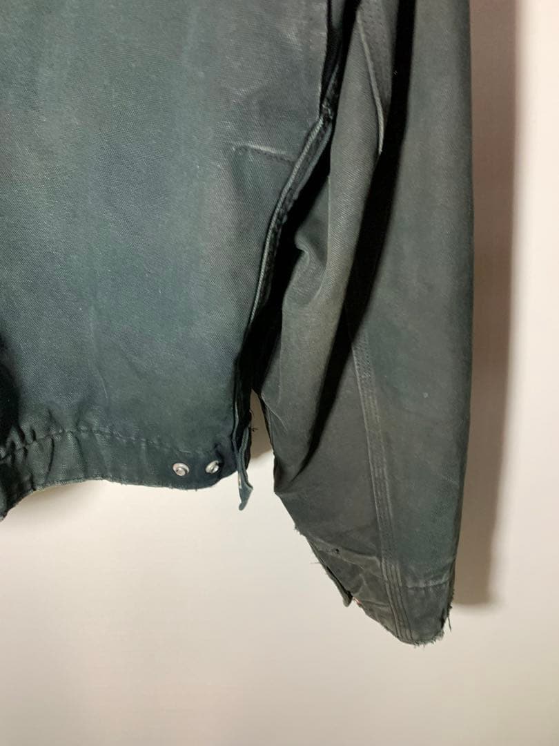 carhartt カーハート デトロイトジャケット 企業ロゴ フェード 黒