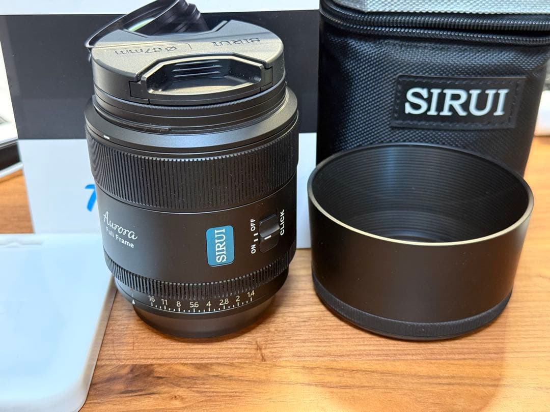 SIRUI AURORA 85mm F1.4 ①
