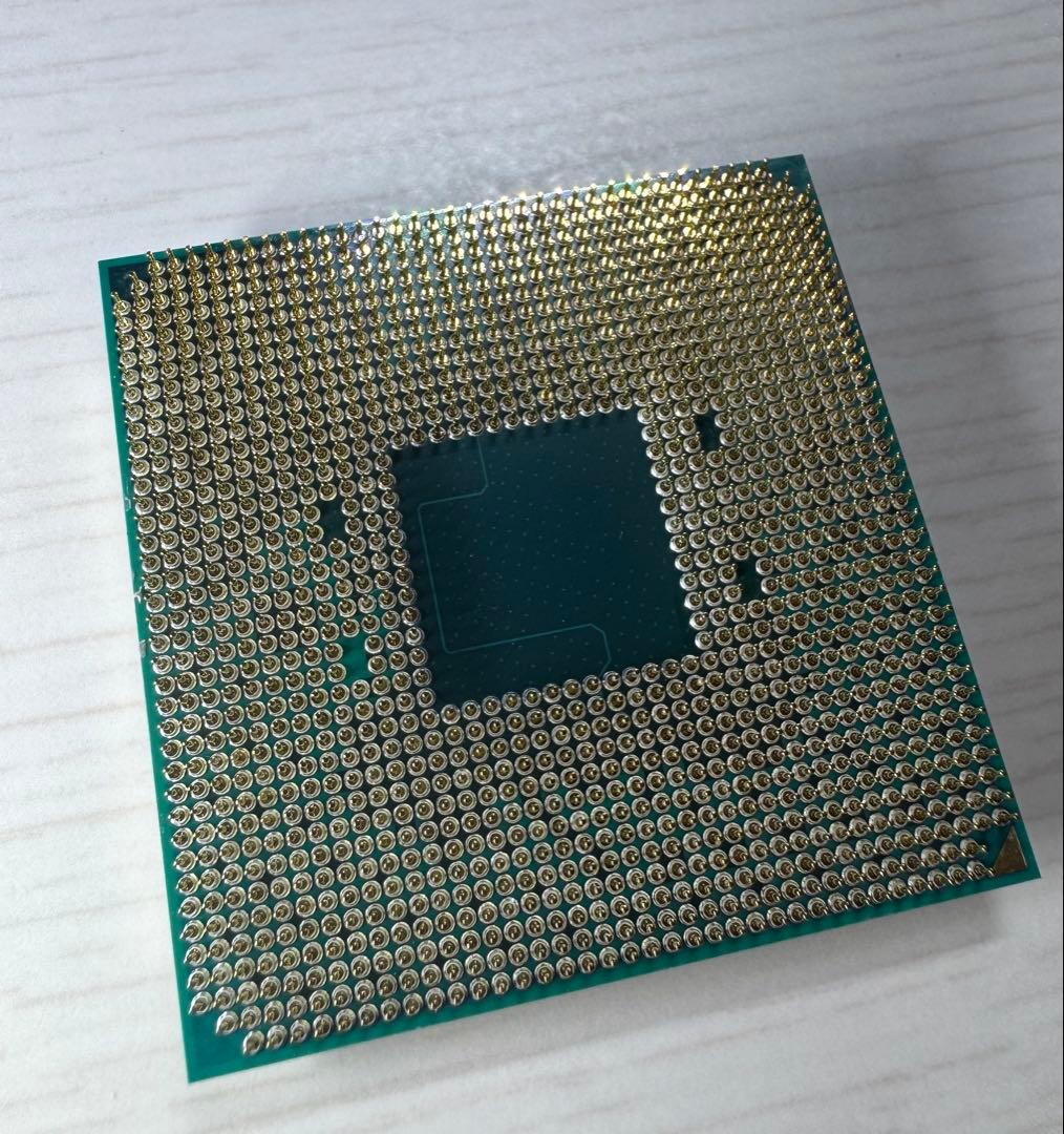 ⭐︎AMD Ryzen 5 3400G 4C/8T 3.7Ghz-4.2Ghz⭐︎