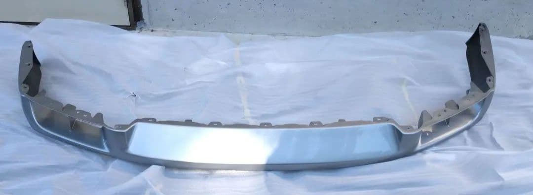 ｃ*ｕ様 BCNR33 後期型　平成９年式　純正　リップスポイラー