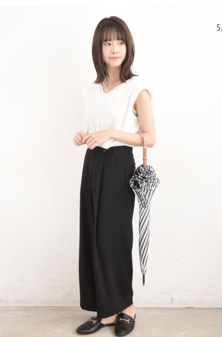 サンバリア　日傘　長傘　Mサイズ フリル 白黒ストライプ バンブー