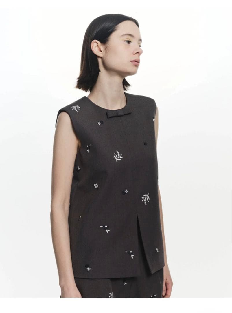 トップス Bibiy B. GARDEN TOP