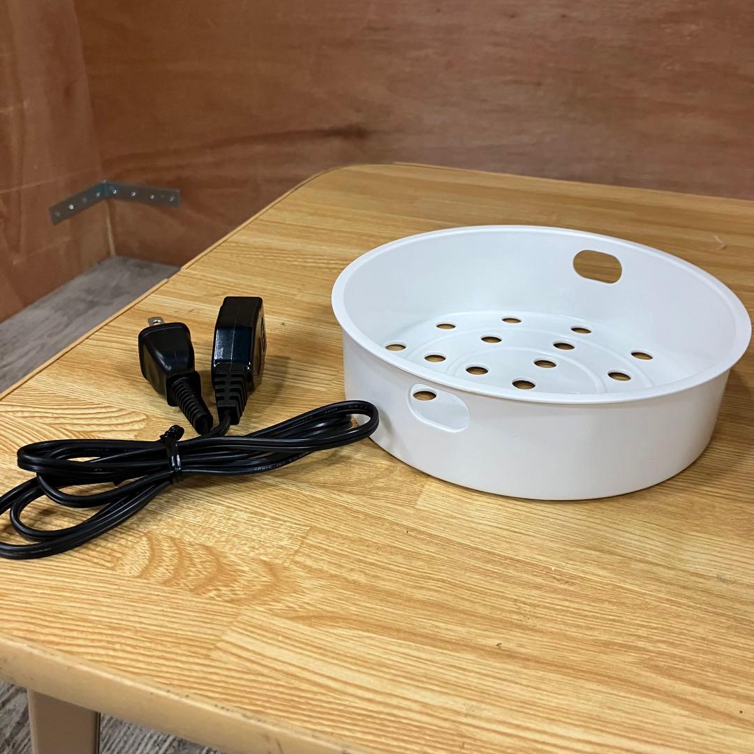 一都三県限定　配送設置無料　炊飯器　YAMADA 2023年製　3合