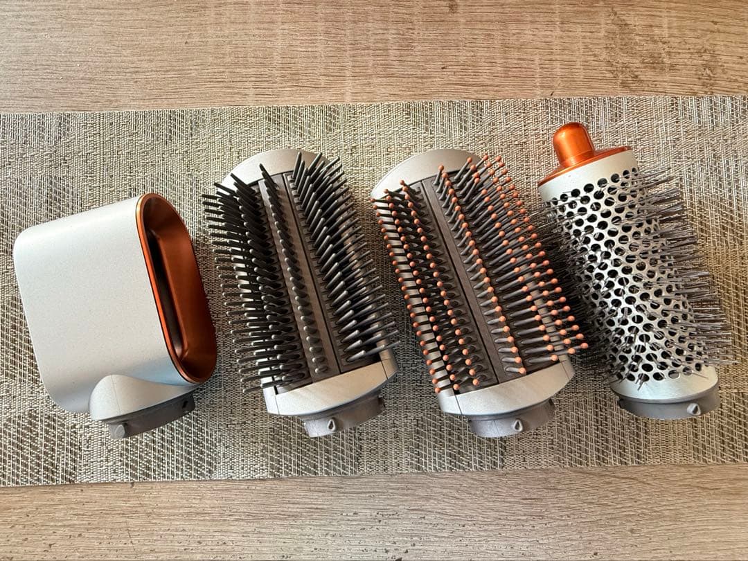 Dyson Airwrap ダイソンエアラップ HS01 カールヘア　アイロン