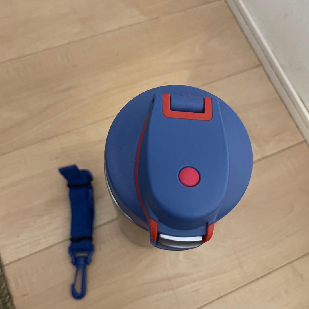 訳アリTIGER SAHARA 1.5L スポーツボトル