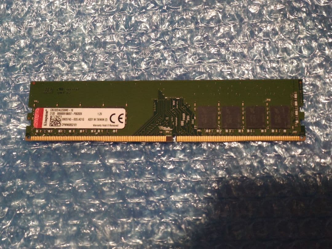 Kingston デスクトップ用メモリ 16GB DDR4 3200 動作品