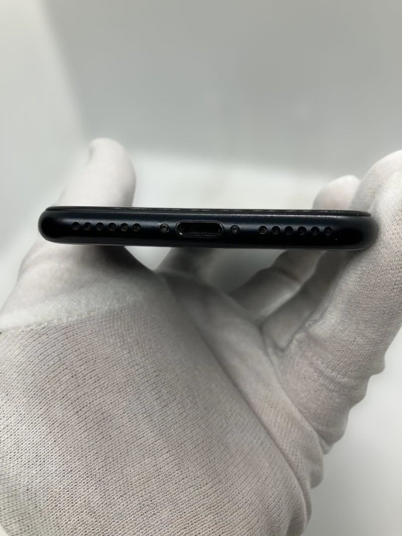 iPhone SE (第3世代) 128GB 美品SIMフリーバッテリー100%