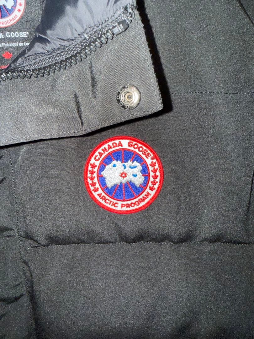   ブラック ダウンベスト M