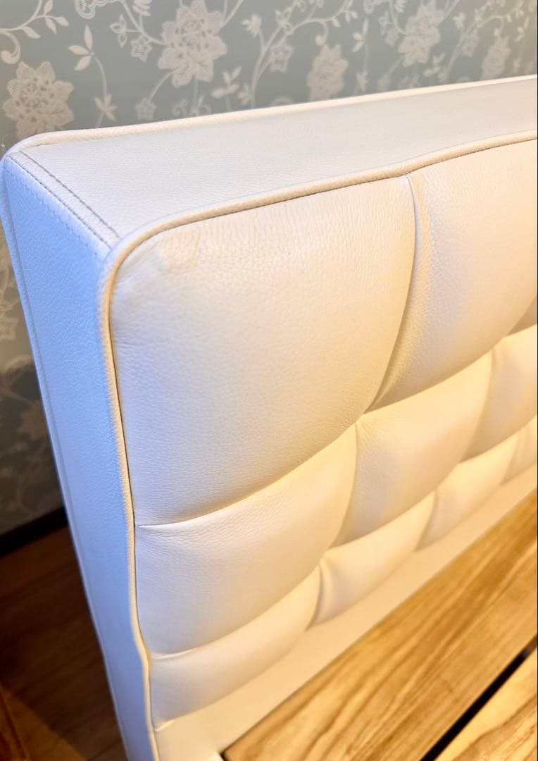 【美品送料込み】シモンズ　ダブルベット　フレームのみ　ロココ調　Simmons