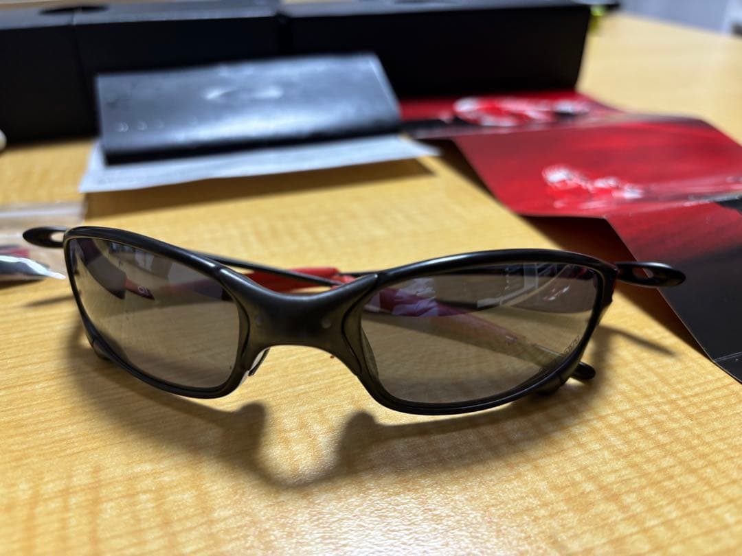 オークリー&ドゥカティサングラス