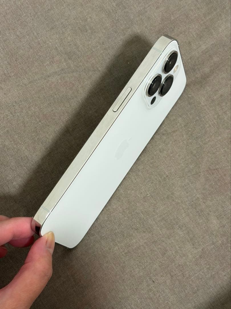 最終値下げ Apple iPhone 13 Pro シルバー 本体