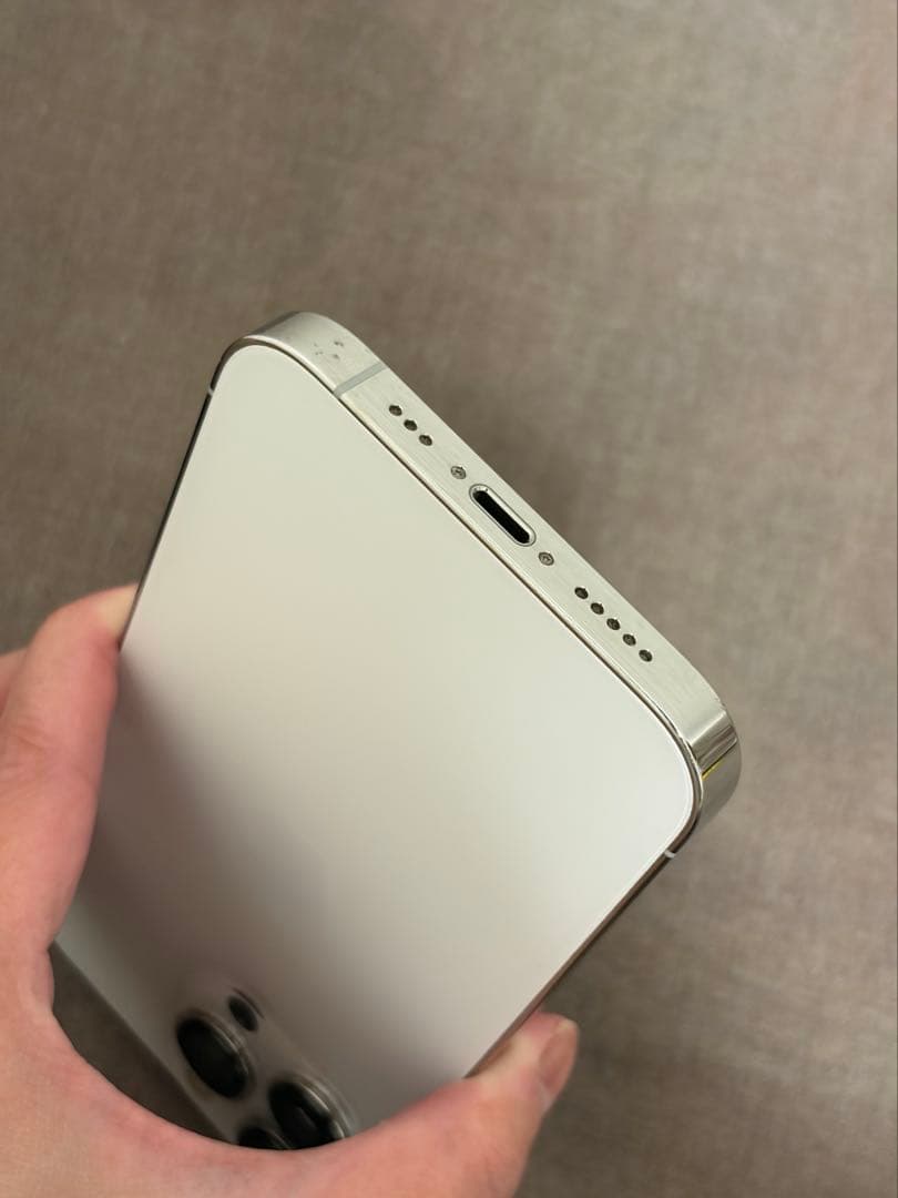 最終値下げ Apple iPhone 13 Pro シルバー 本体