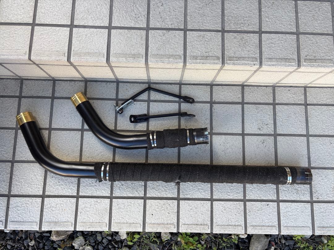 スポーツスター　ワンオフマフラー　アップスイープ　04以降XLラバスポ