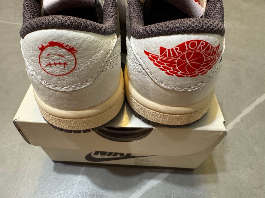 Travis Scott x Nike TD Air Jordan1リバースモカ