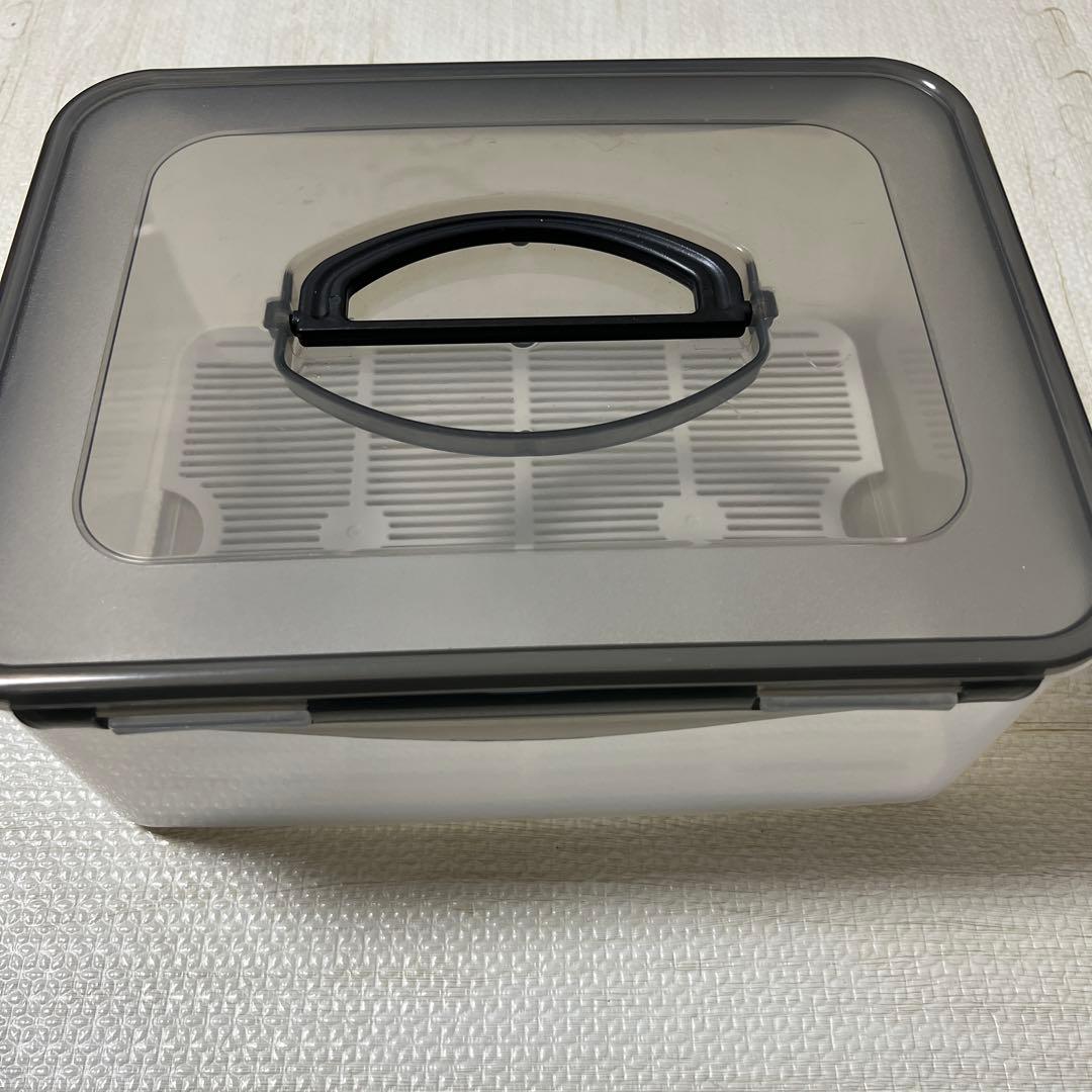 Canon EOS R50使用わずか／付属品完備／動作良好