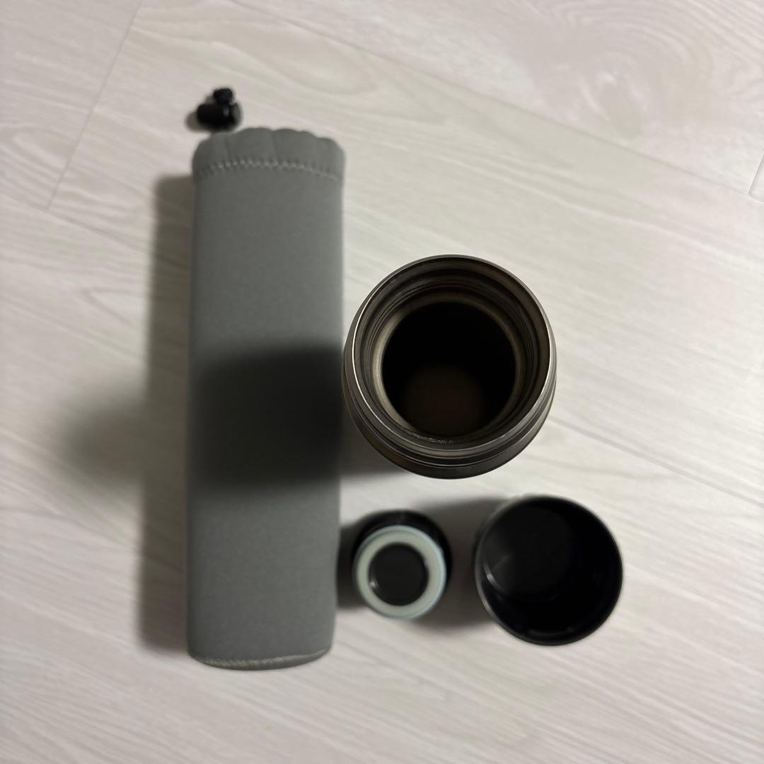 THERMOS チタン 真空断熱水筒