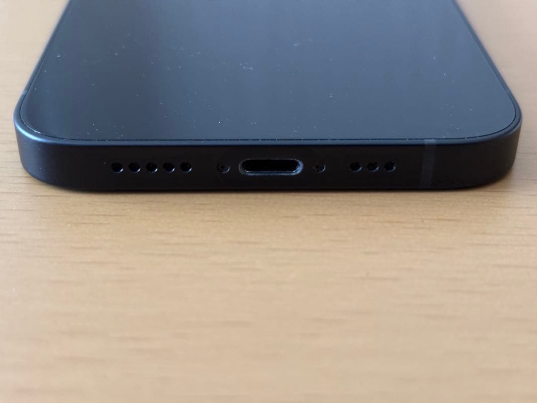 超美品 Apple iPhone 12 ブラック SIMフリー