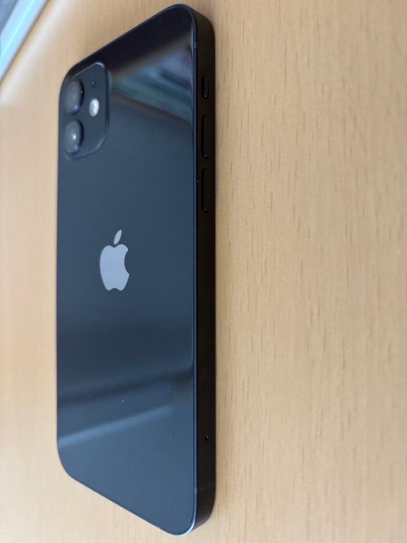 超美品 Apple iPhone 12 ブラック SIMフリー