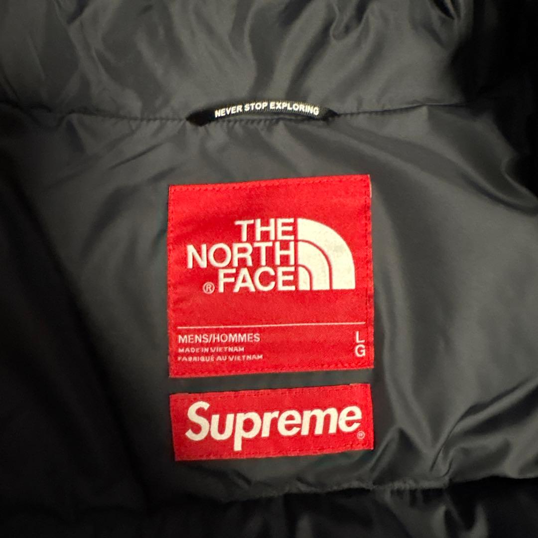 THE NORTH FACE × Supreme ダウンジャケット