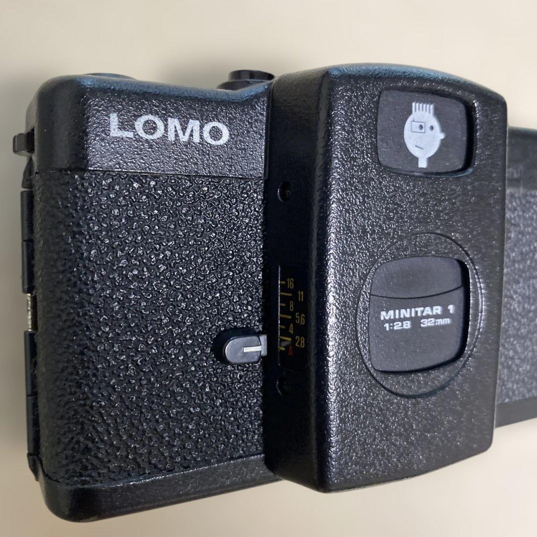 ロモ LOMO LC-A フィルムカメラ フラッシュ付 【動作確認済】 lomo