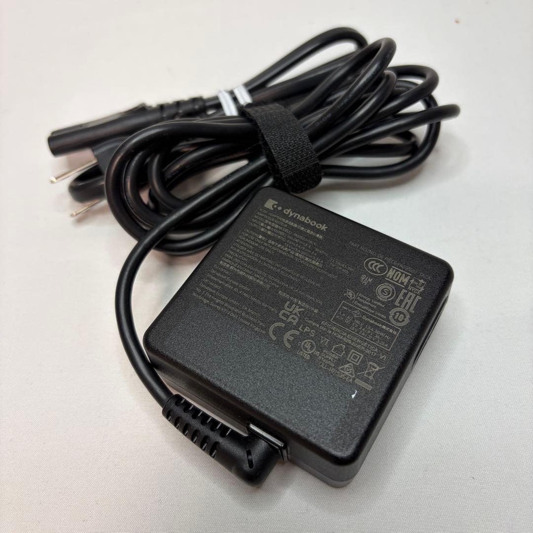 準美品 dynabook GA83/XW Ryzen5-7530U 16 512