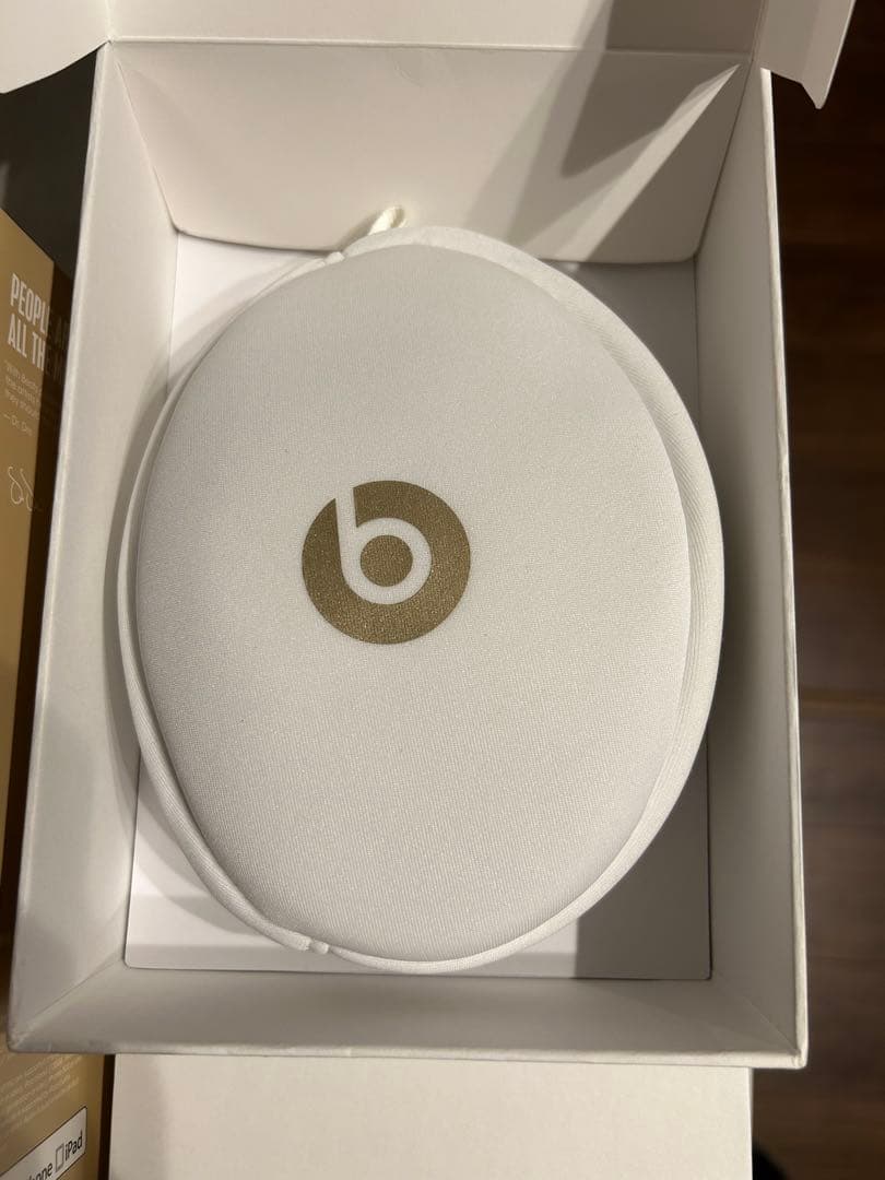 beats solo2 ビーツ　ヘッドホン　ヘッドフォン　ビーツソロ2