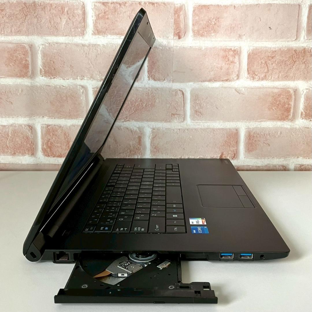 ★Office2024★ 第11世代i5 2022年製 dynabook 480