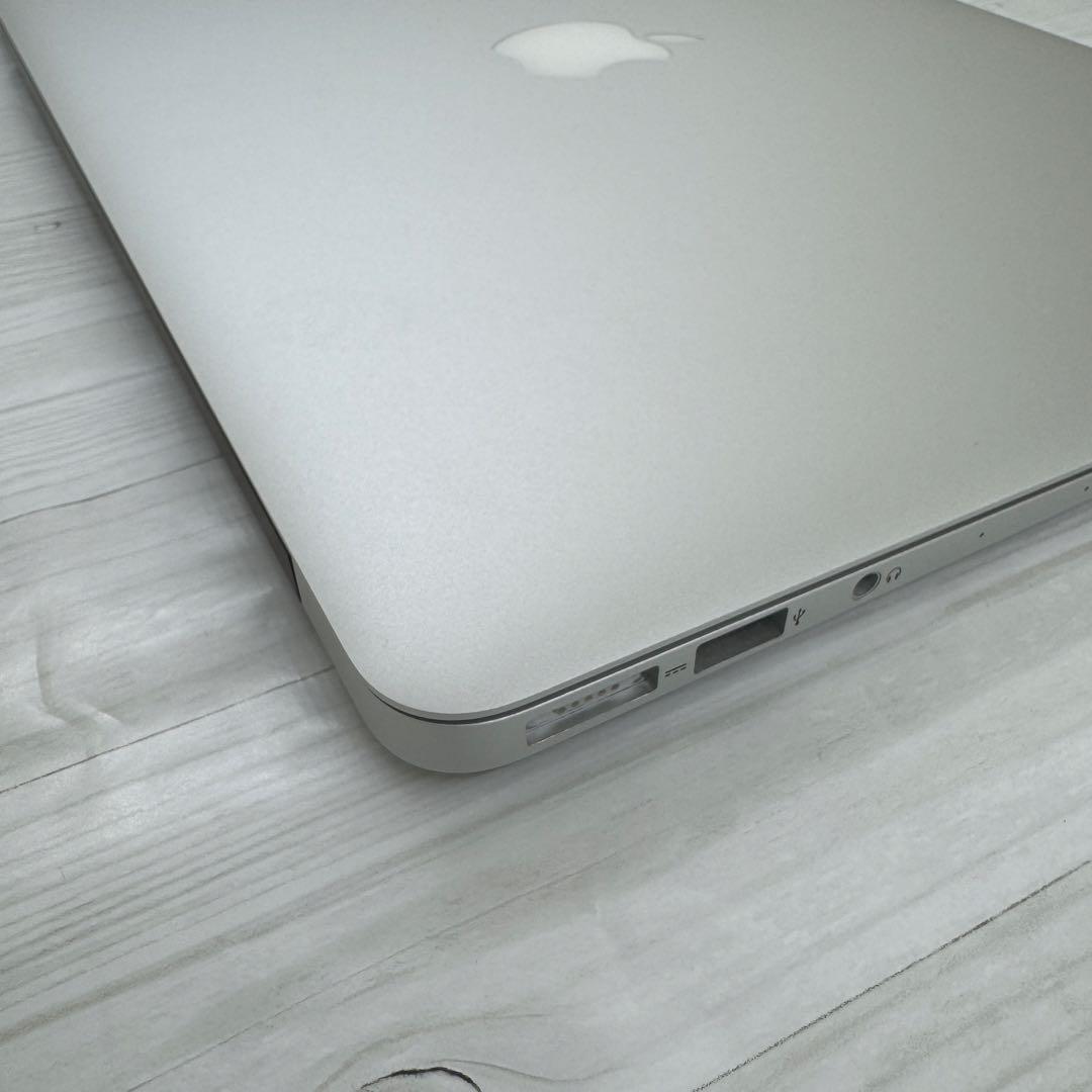 MacBook Air 13インチ　Early 2015 大容量　512GB新品