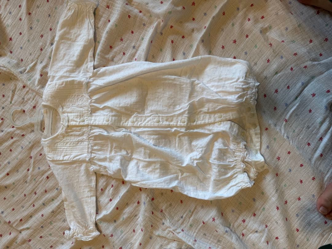 familiar ベビードレス 帽子付き