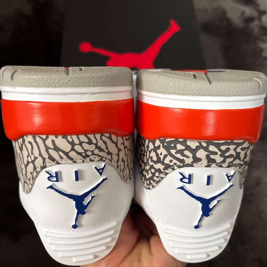 エアジョーダン3 ホワイト/オレンジ/ブルー