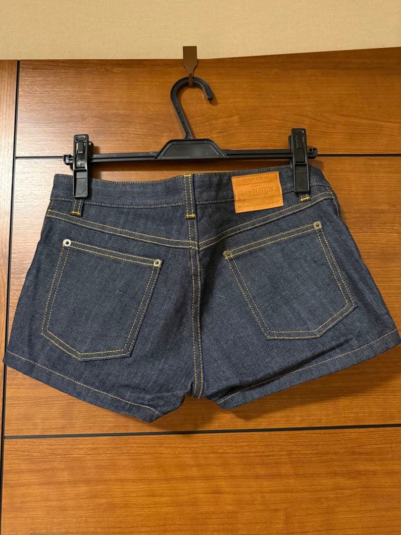 ルイヴィトン　デニムショートパンツ