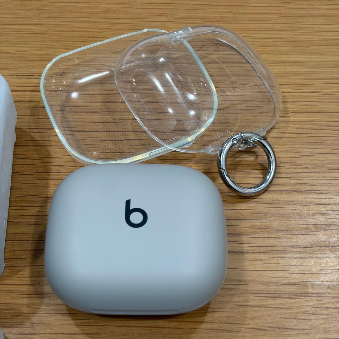 超美品 Power beats pro2 クイックサンド クリアーカバー付き