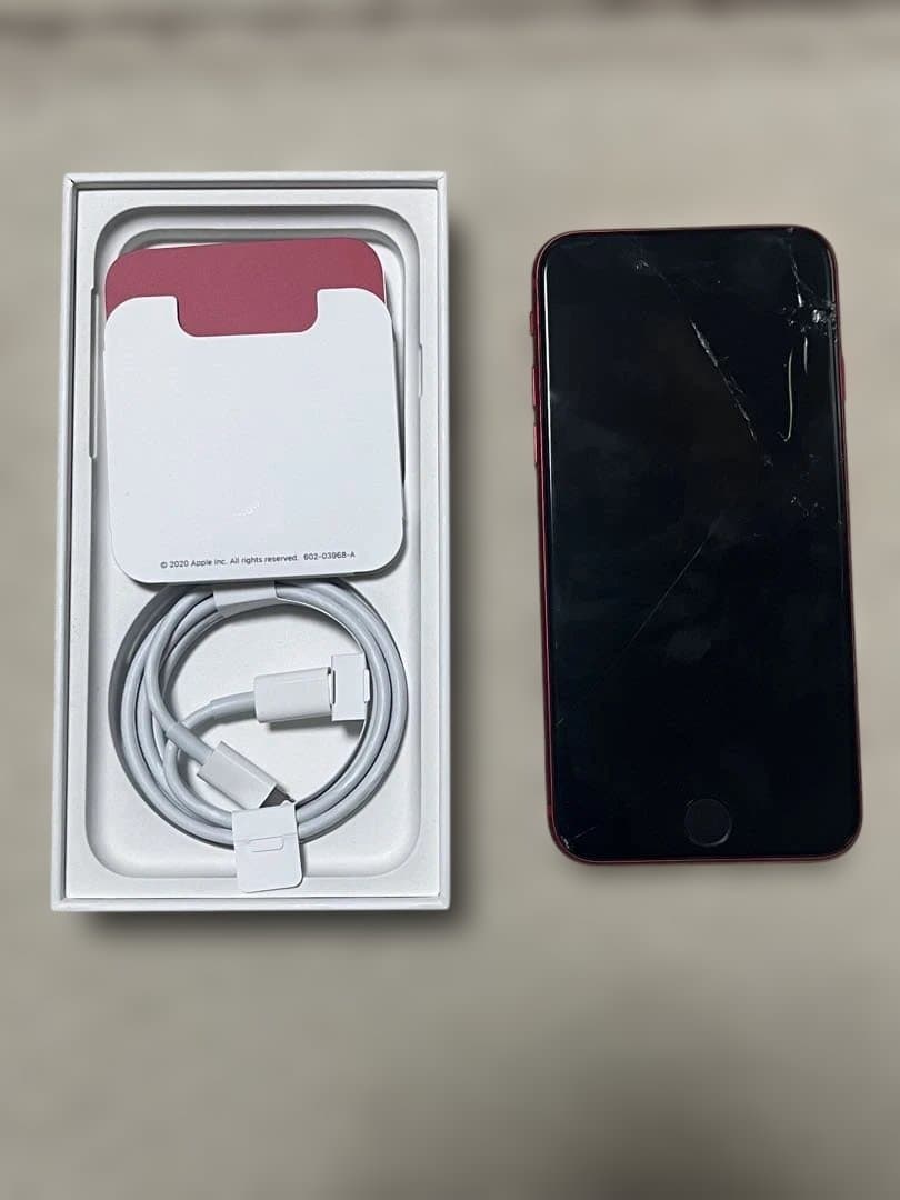 iPhone SE2 第2世代 レッド 128GB SIMロックあり 画面割れ