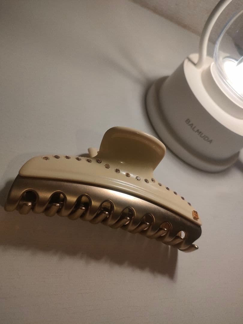 ALEXANDRE DE PARIS ゴールド ヘアクリップ