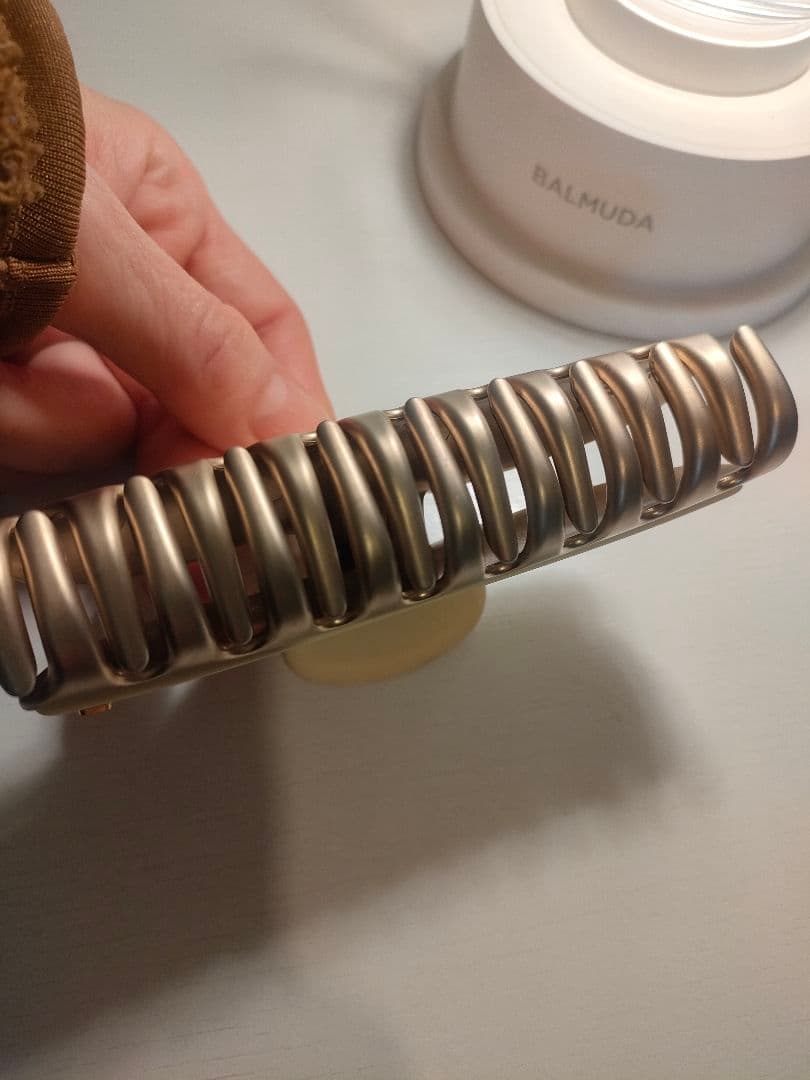 ALEXANDRE DE PARIS ゴールド ヘアクリップ