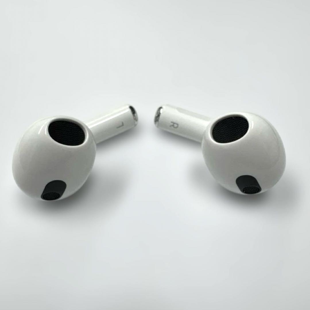 AirPods 第3世代 MME73J/A ほぼ未使用品