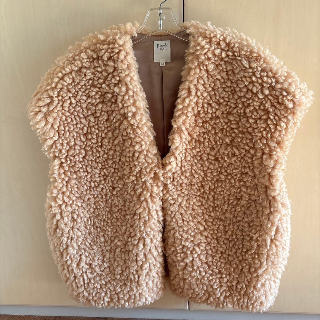 【Y.S】RhodolirioN ロドリリオン フェイクファー ベスト