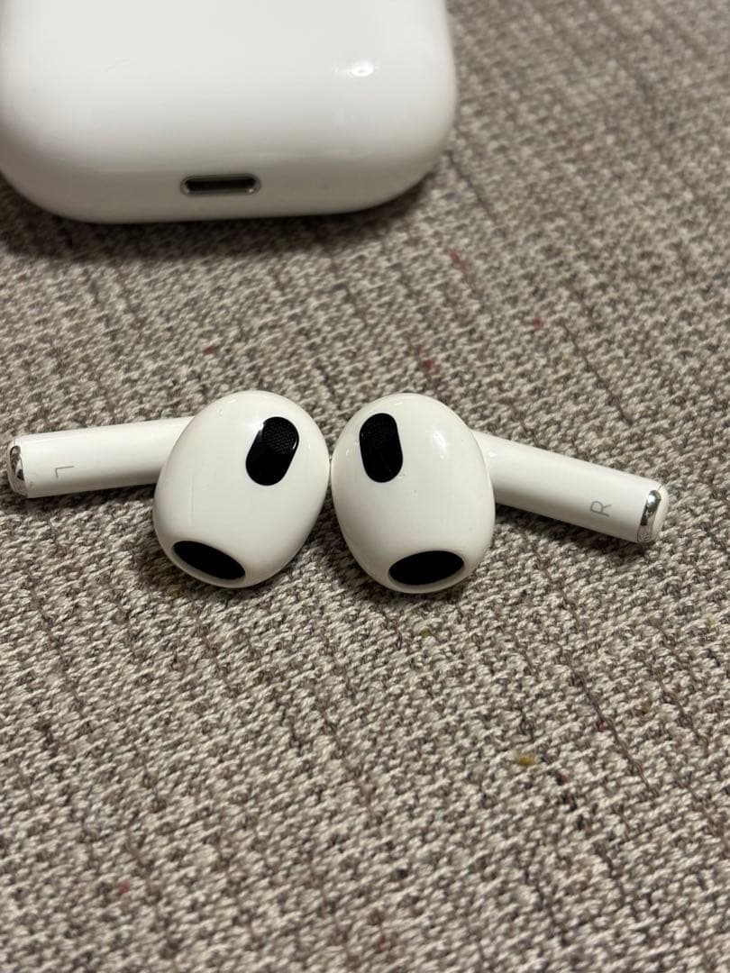 AirPods3本体 MagSafe充電対応