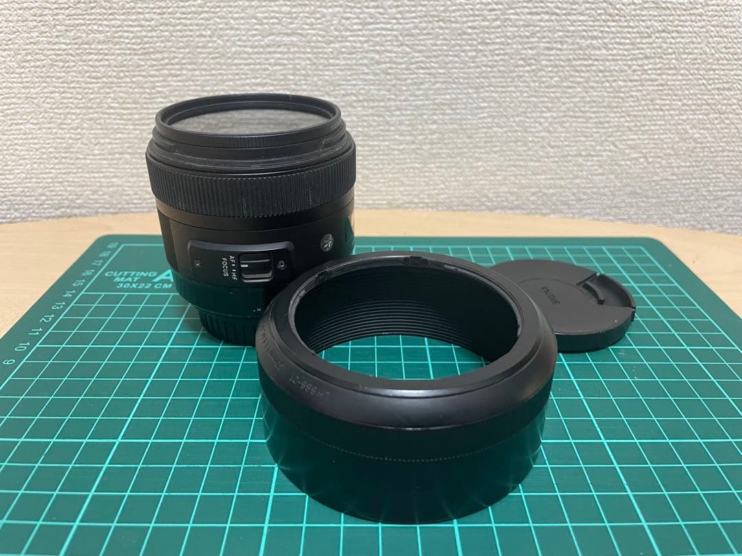 シグマ　SIGMA 30mm F1.4 (キャノン用)