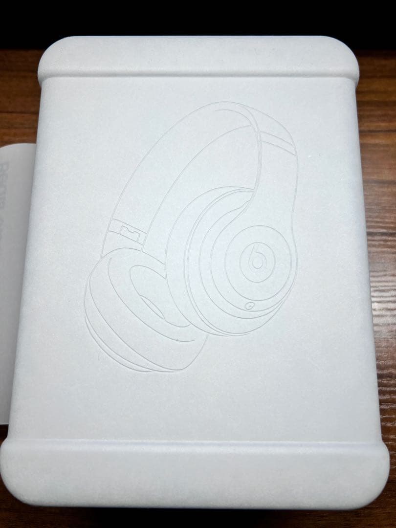 「極美品」　Beats Studio Pro ブラック　国内正規品