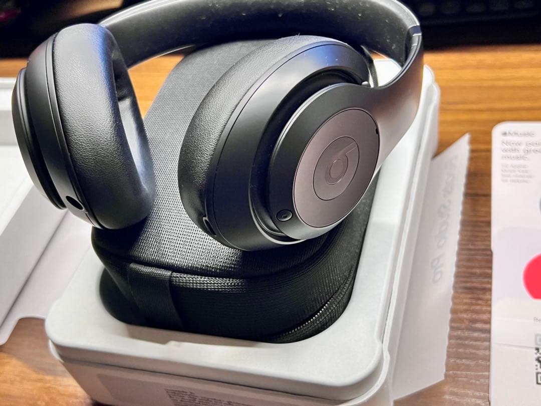 「極美品」　Beats Studio Pro ブラック　国内正規品