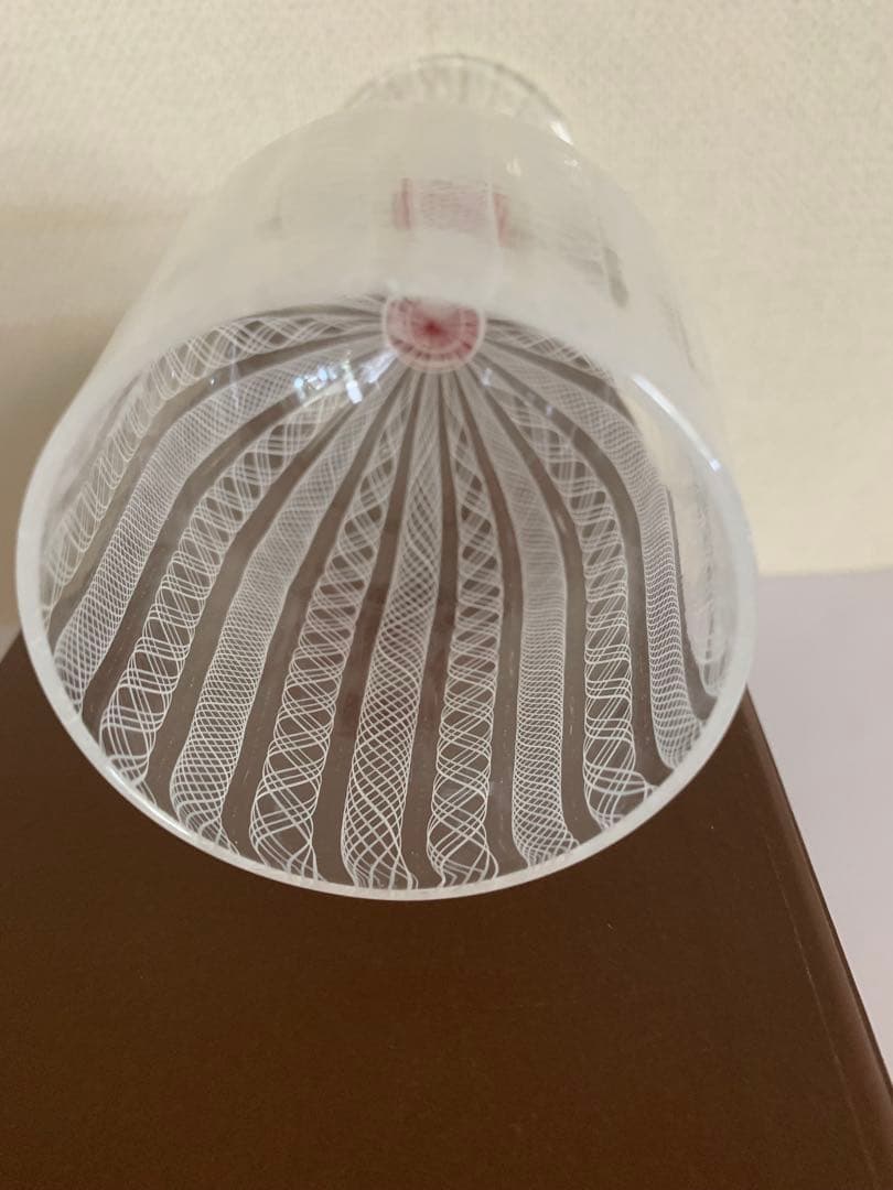 安田泰三手吹レース文様花器置物