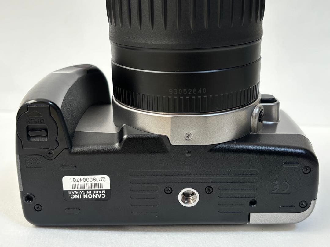 フィルム一眼レフ Canon EOSKiss7 28-90mmレンズ付き