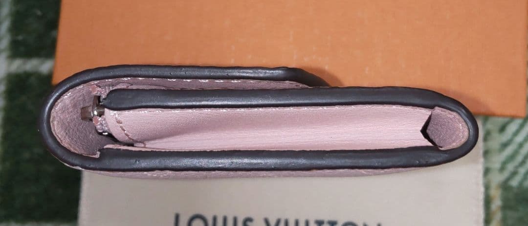 専用です。☆極美品☆ルイ・ヴィトン マヒナ ポルトモネ アナエ マグノリア