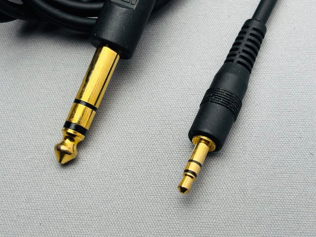 ゼンハイザー　オープン型ヘッドホン　HD650