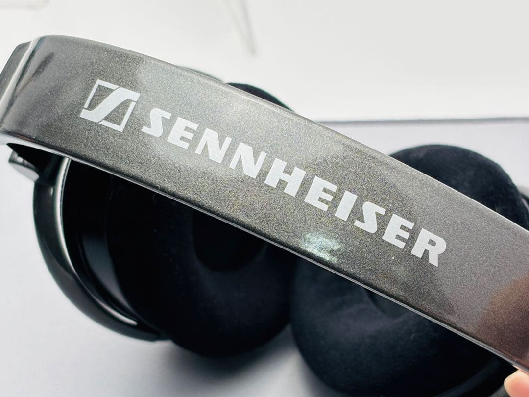 ゼンハイザー　オープン型ヘッドホン　HD650