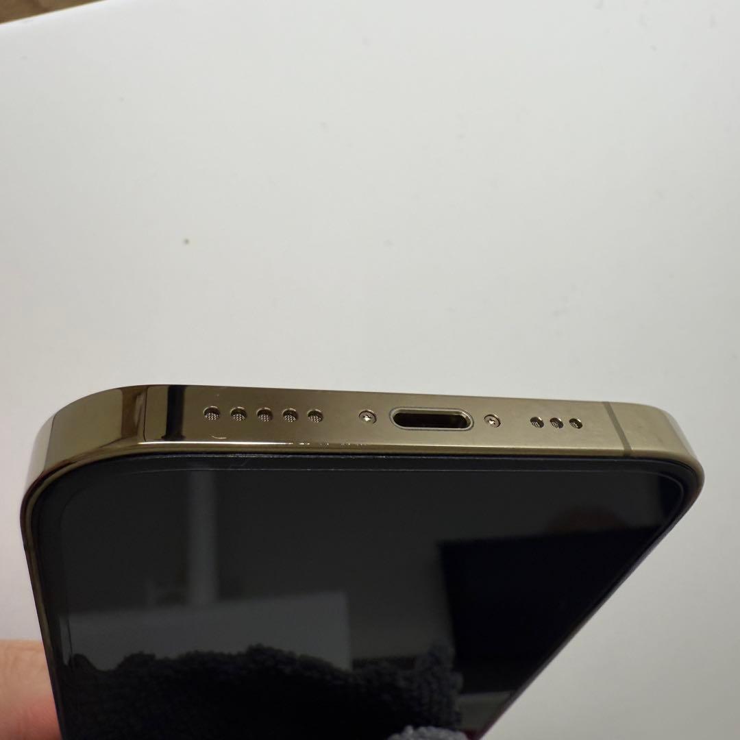 Apple iPhone 12 PRO 本体 ゴールド