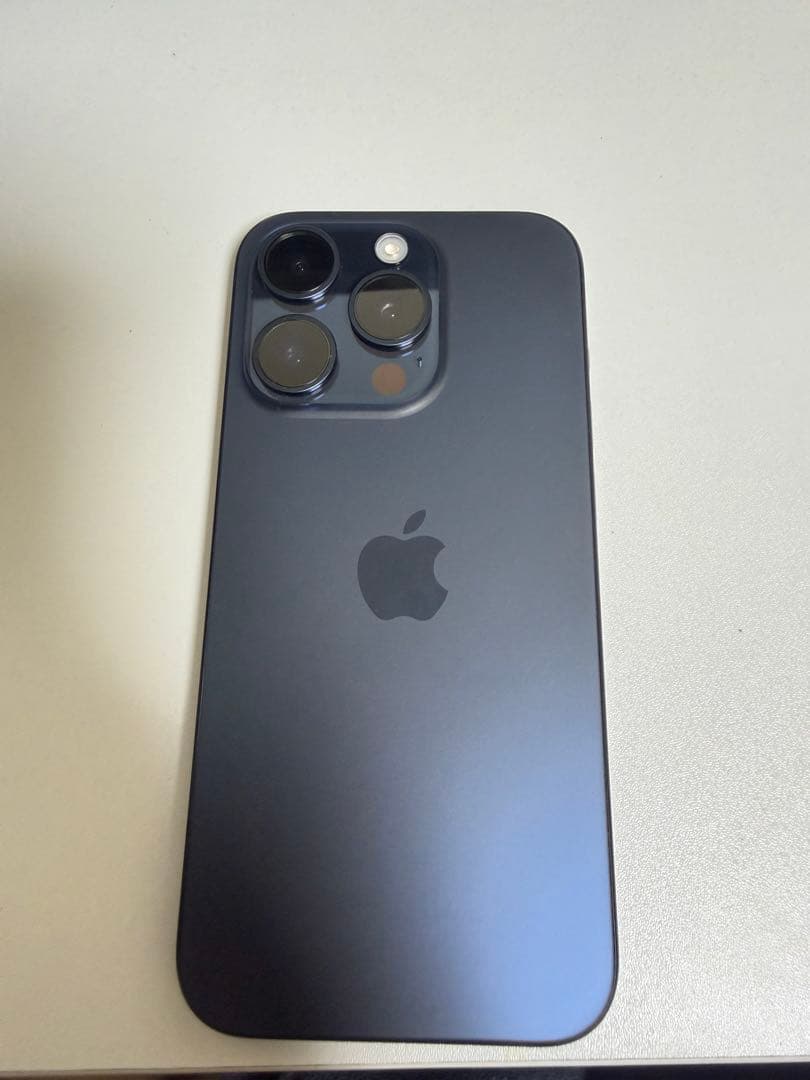 【本日のみ】Apple iPhone 15 pro ブルーチタニウム　128GB